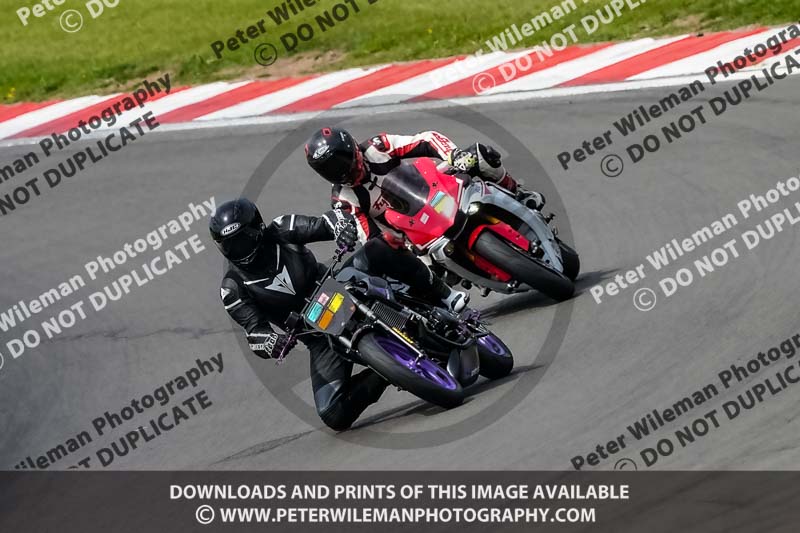 donington no limits trackday;donington park photographs;donington trackday photographs;no limits trackdays;peter wileman photography;trackday digital images;trackday photos
